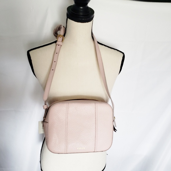 Fossil Handbags - NEW Fossil blush pink leather crossbody purse